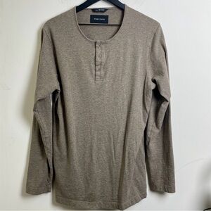 Wings + Horns Men's Long Sleeve Henley Size L